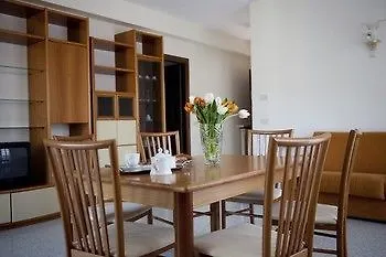 Health House Aparthotel 4*