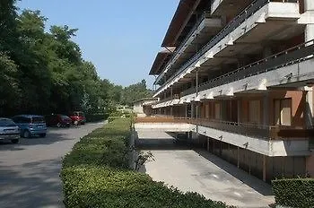 Health House 4* דסנזאנו דל גארדה